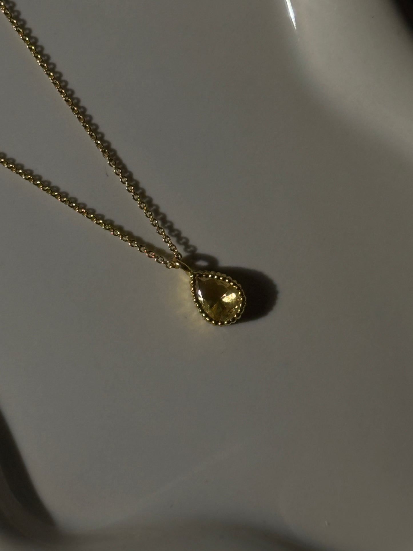 Colar Lía Champagne