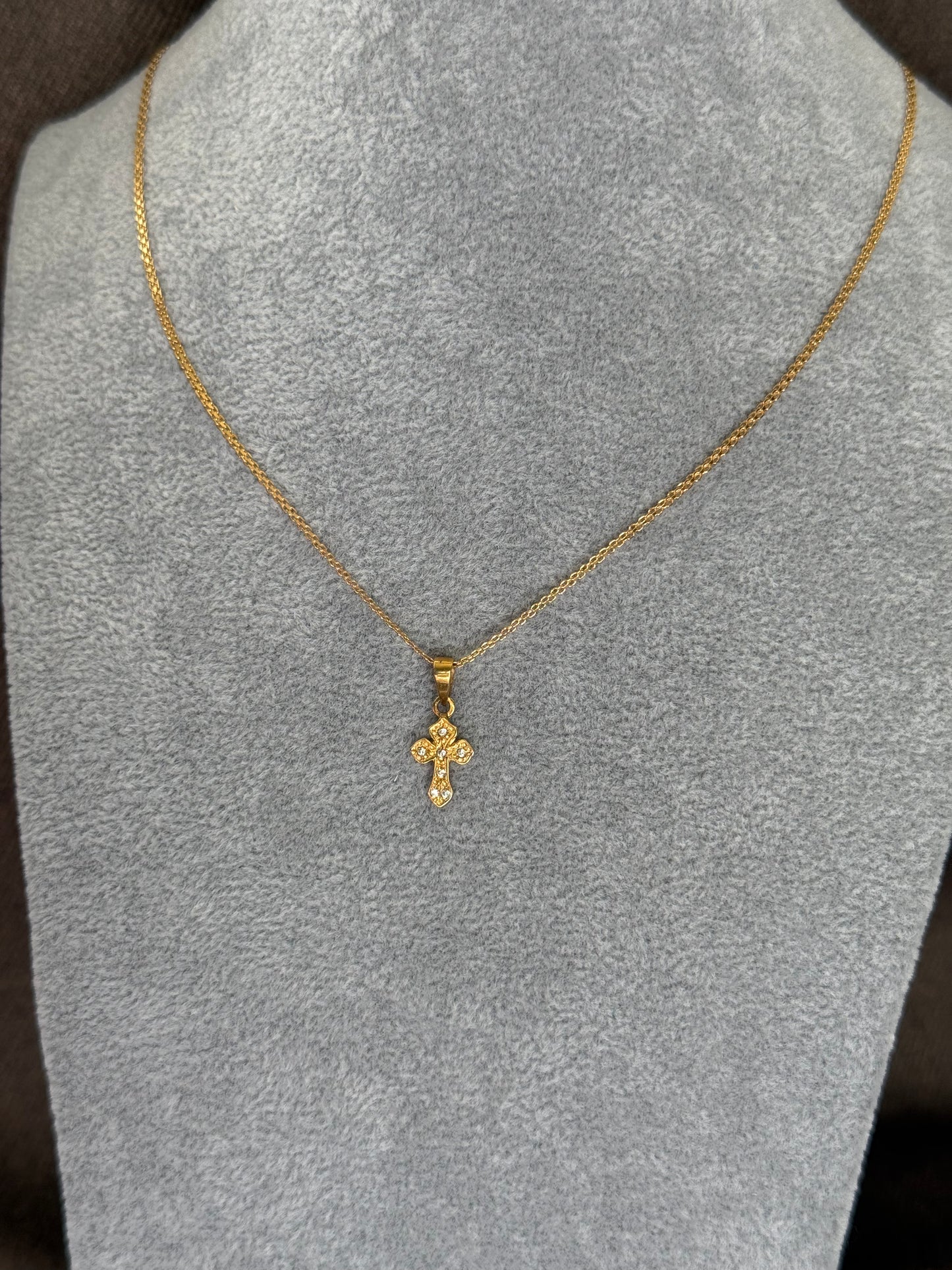 Pendente Crucis